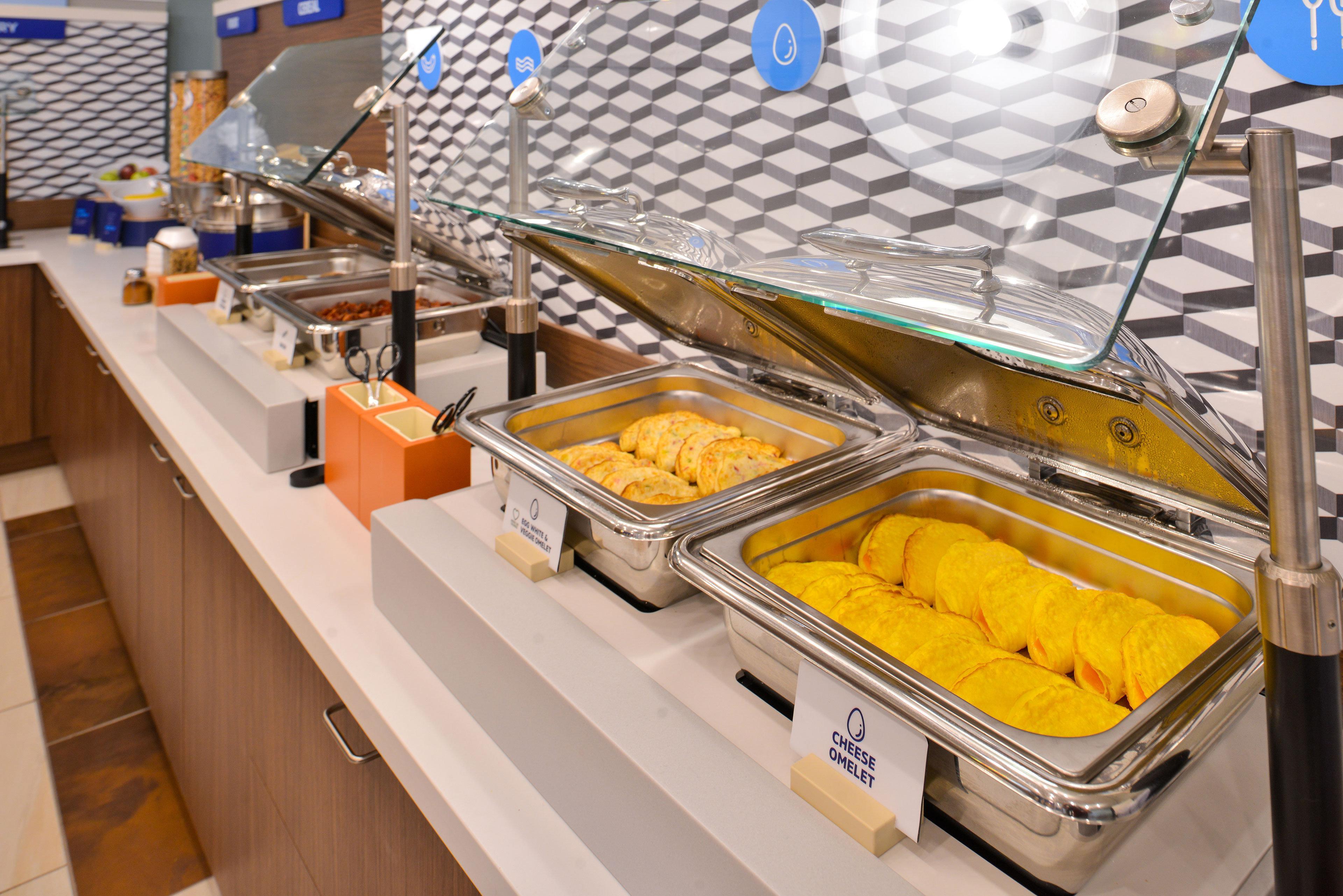 Holiday Inn Express & Suites Waterville - North By Ihg Buitenkant foto