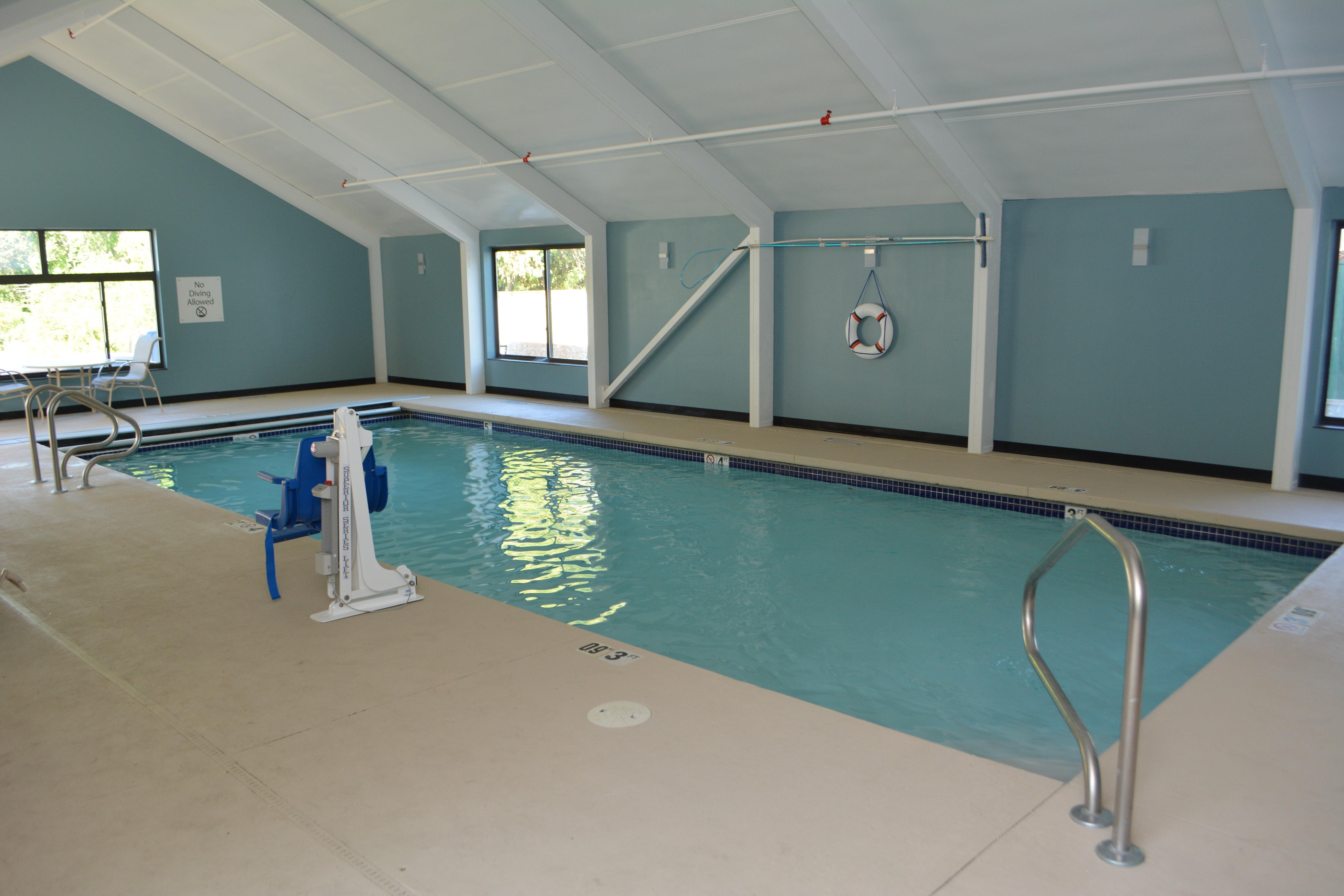 Holiday Inn Express & Suites Waterville - North By Ihg Buitenkant foto