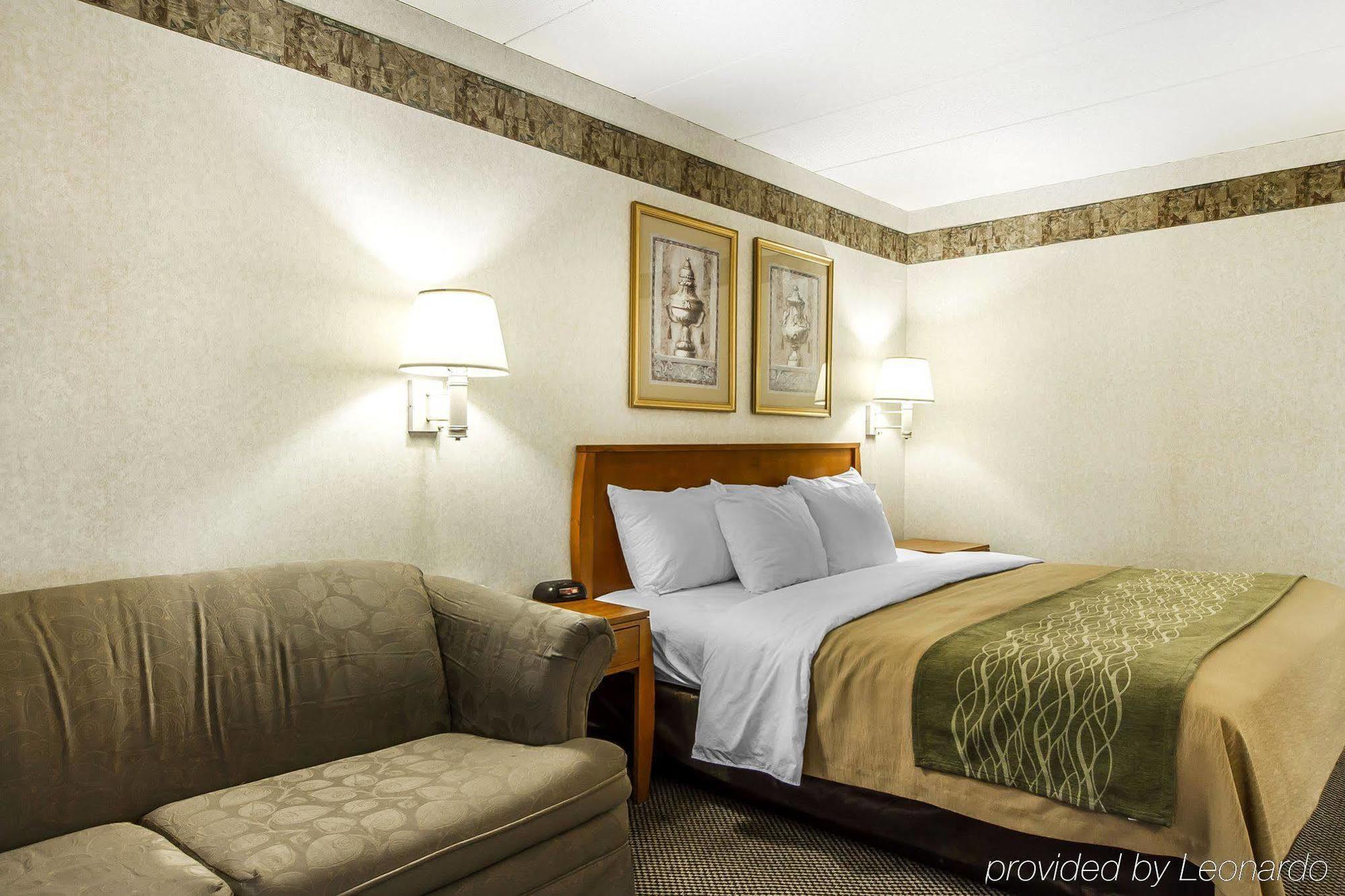 Holiday Inn Express & Suites Waterville - North By Ihg Buitenkant foto